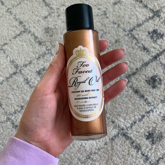 Limited Edition Too Faced Royal Tannung Oil - Picture 2 of 2